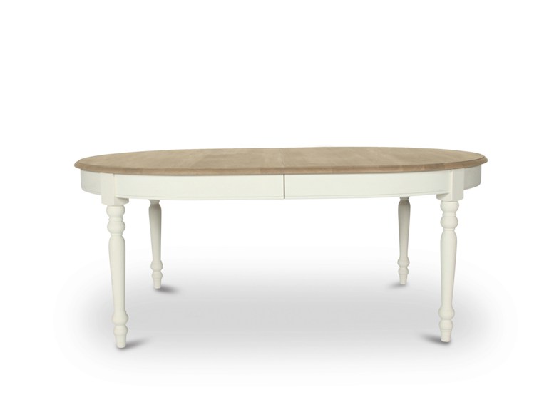 Oval dining table expandable