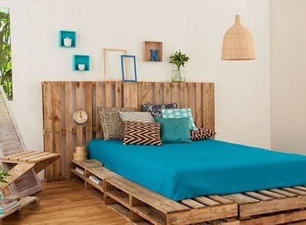 Pallet bedroom furniture