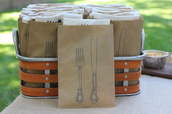 Papper back utensil