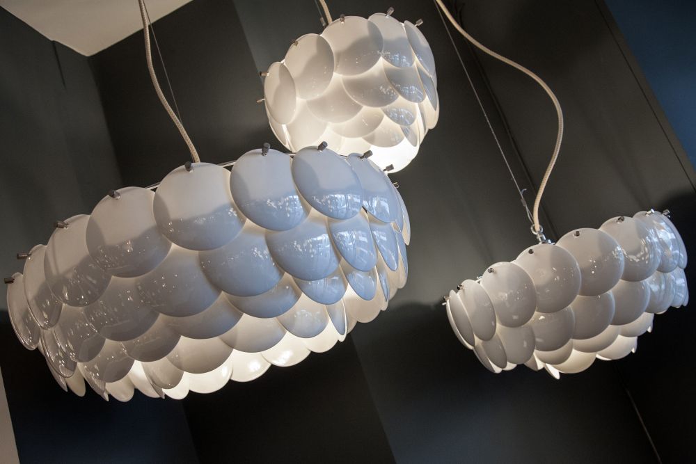 Pembridge white hanging pendant lamp