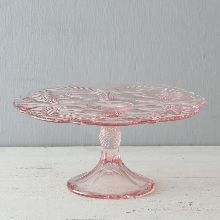 pink cake stand