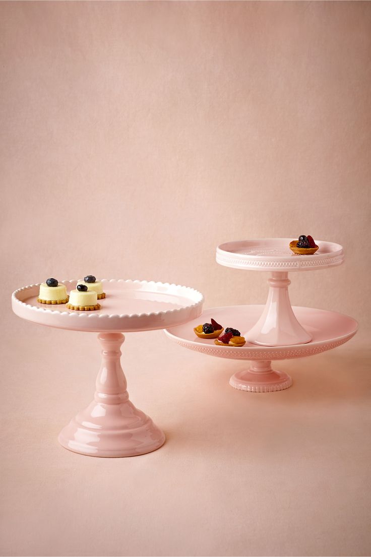 pink ceramic cake stand