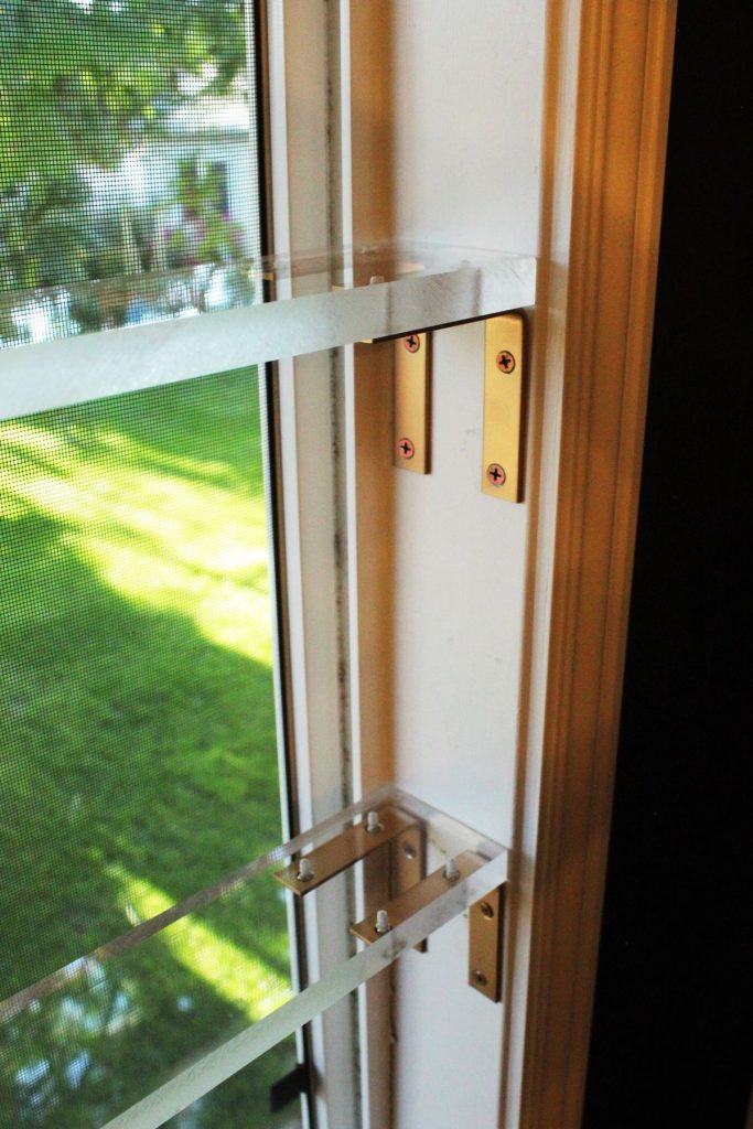 What Is Plexiglass