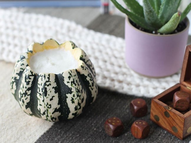 Pumpkin scent candle