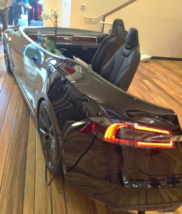 repurpose-a-car-into-a-desk