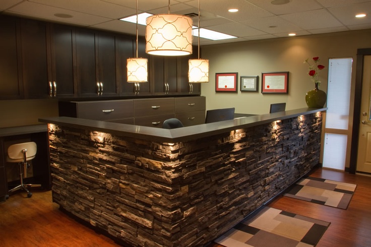 rock-stone-reception-facade