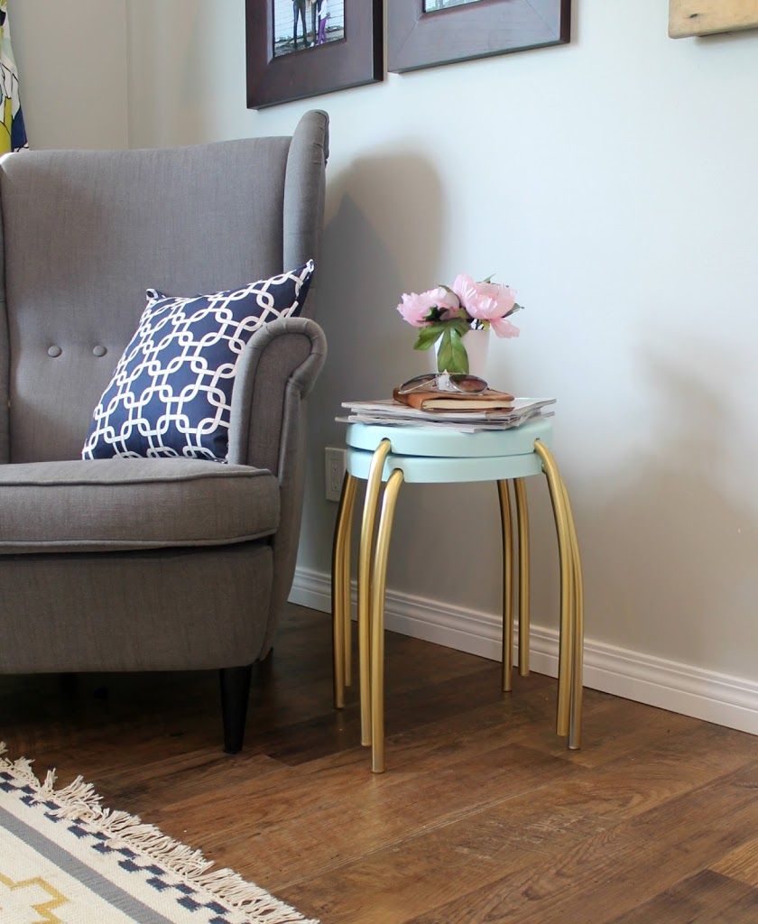 Side table space saving