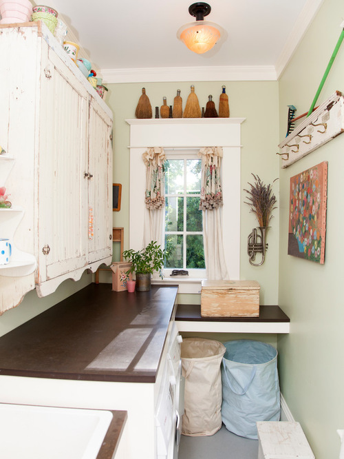 small and vintage laundry room