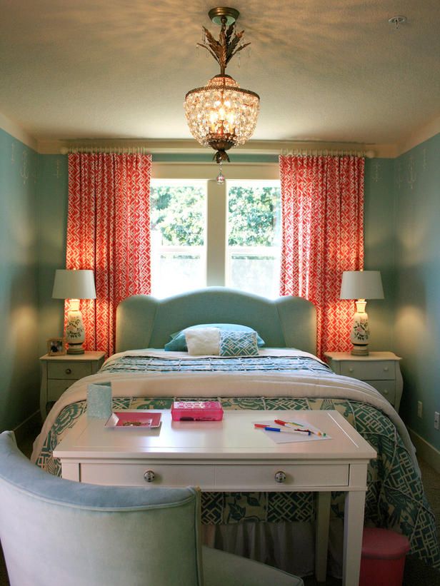 Small bedroom coral curtains and mint walls