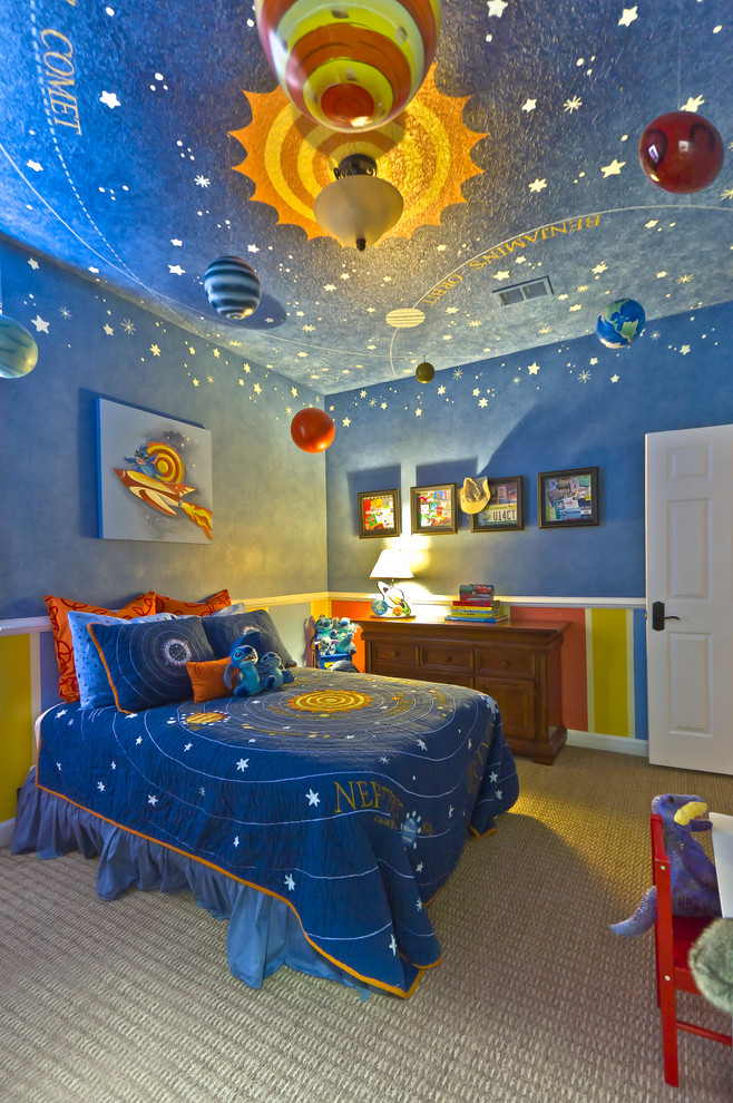 Solar system ceiling for kids room