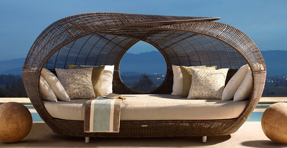 Spartan daybed