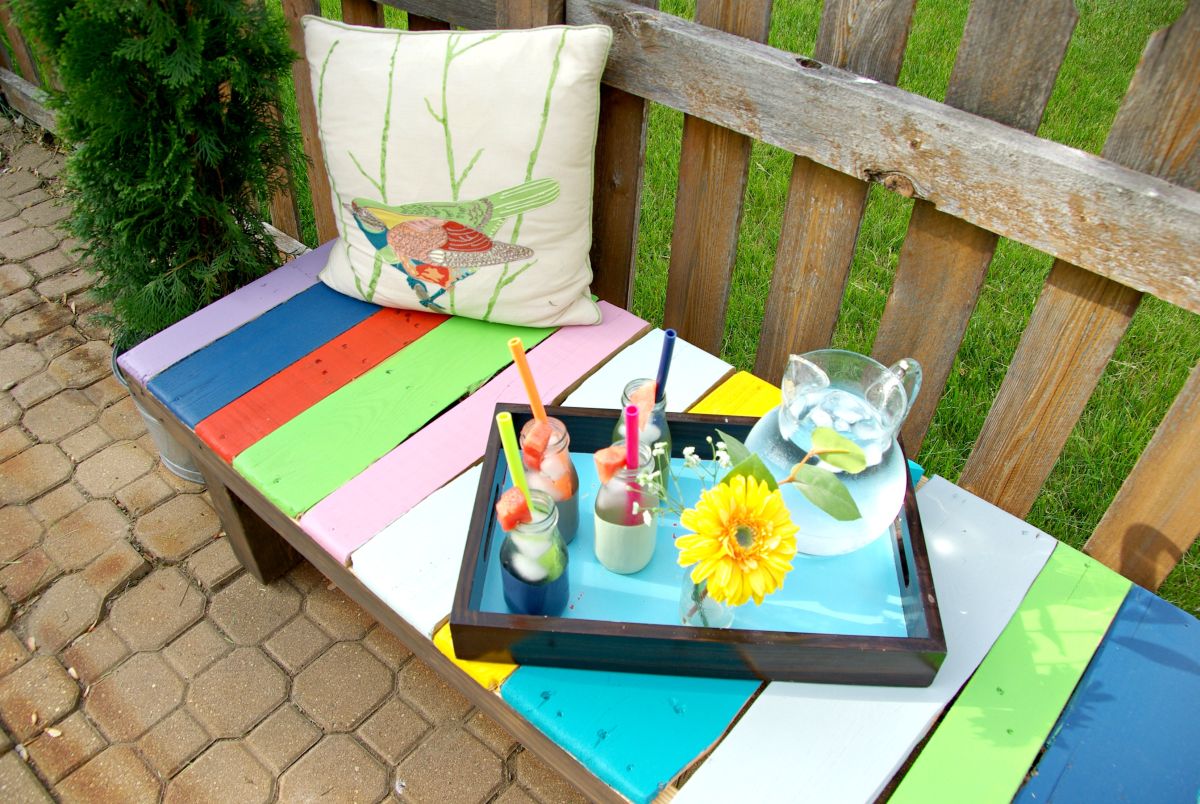 Summer entertaining furniture colorful design