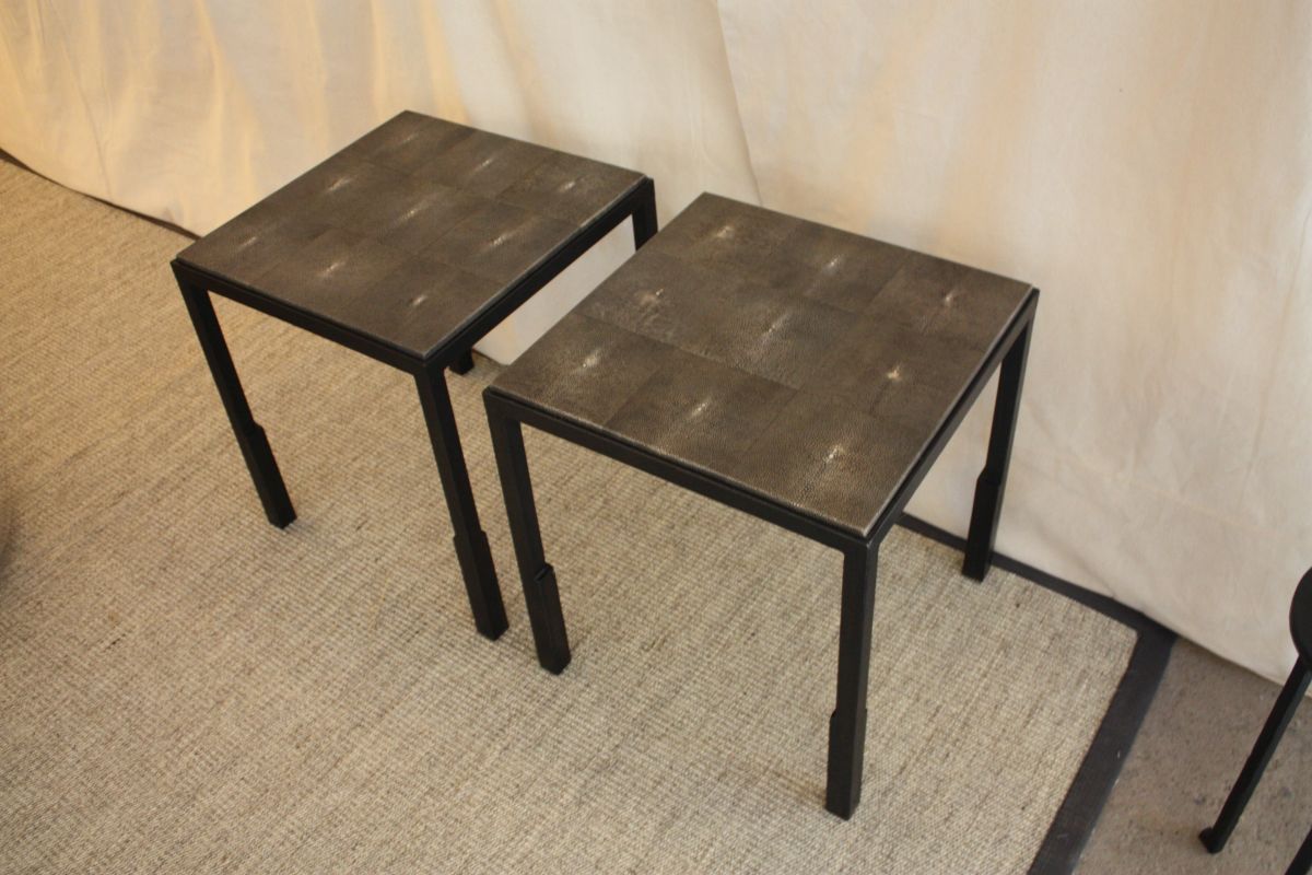 Despite the industrial style metal used, the tables are very refined.