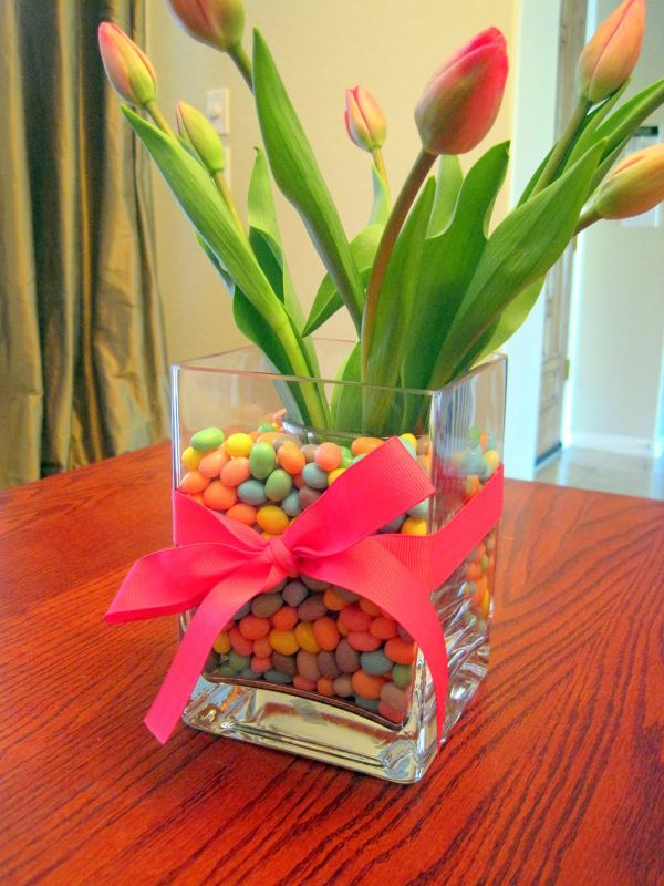 Table flowers easter