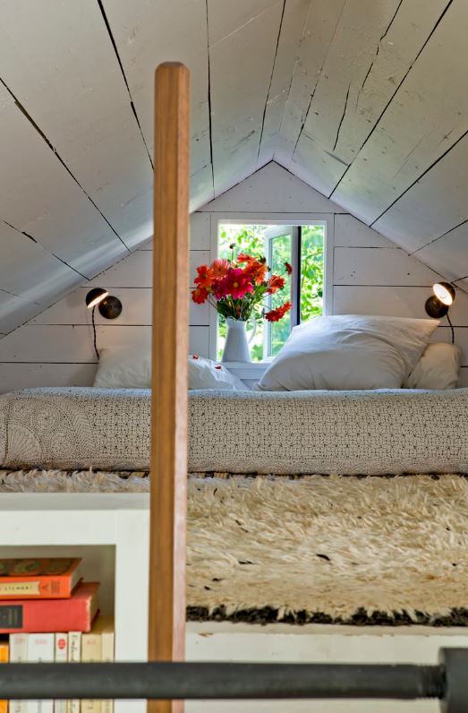 Tiny House Loft