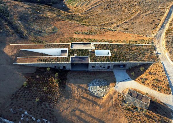 Underground aloni house