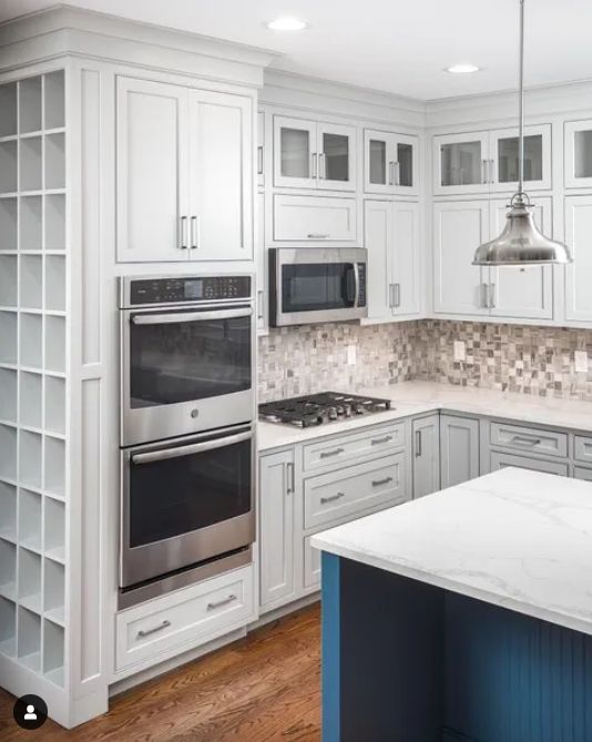 Chic Kitchen Cabinetry