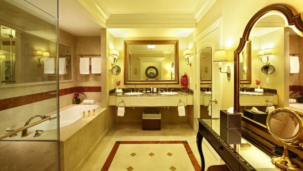 Venetian macao6