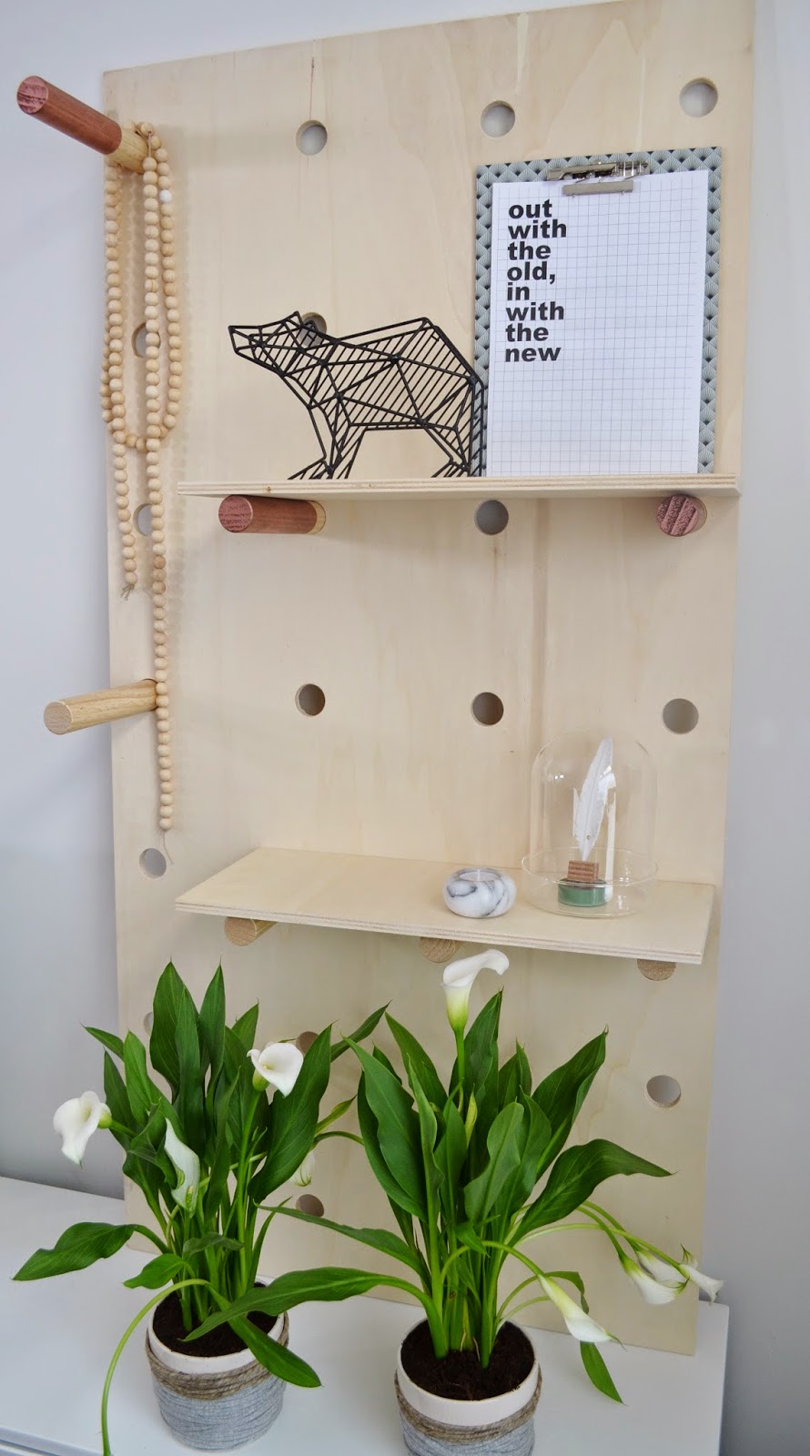 wall-mount-pegboard