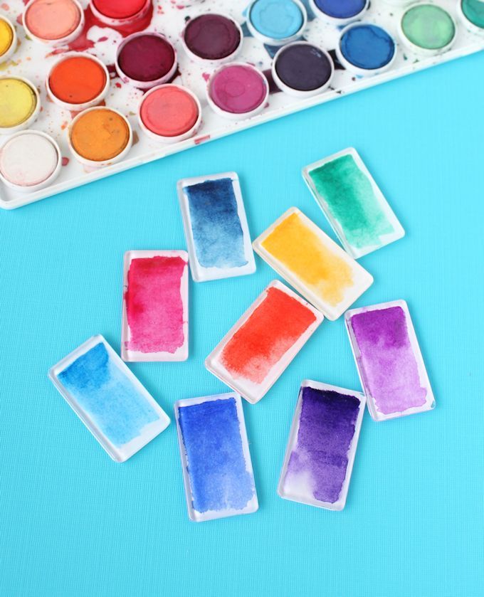 20 Darling Ways to DIY with Watercolors