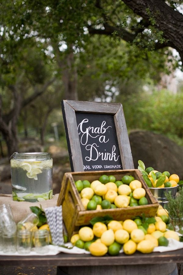 22 Unique Wedding Bar Design Ideas