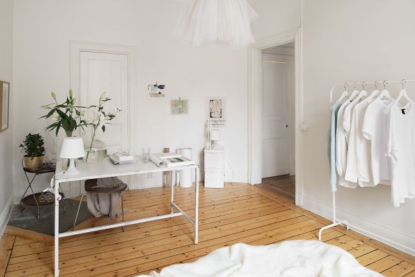 White apartment sweden 37m11