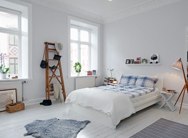 White floor design