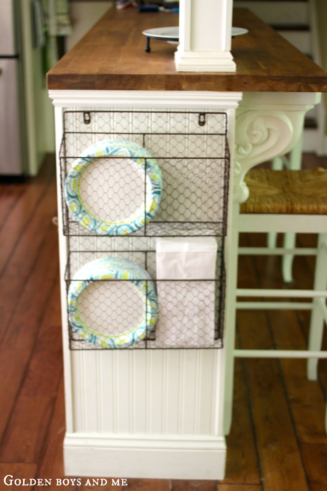 Wire baskets kitchen island
