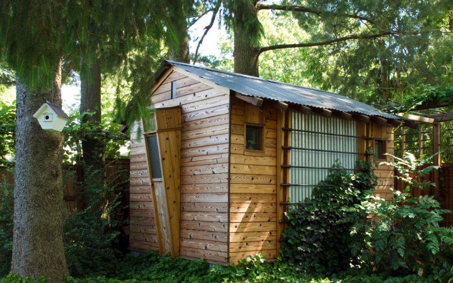 wood-and-metalic-shed-design