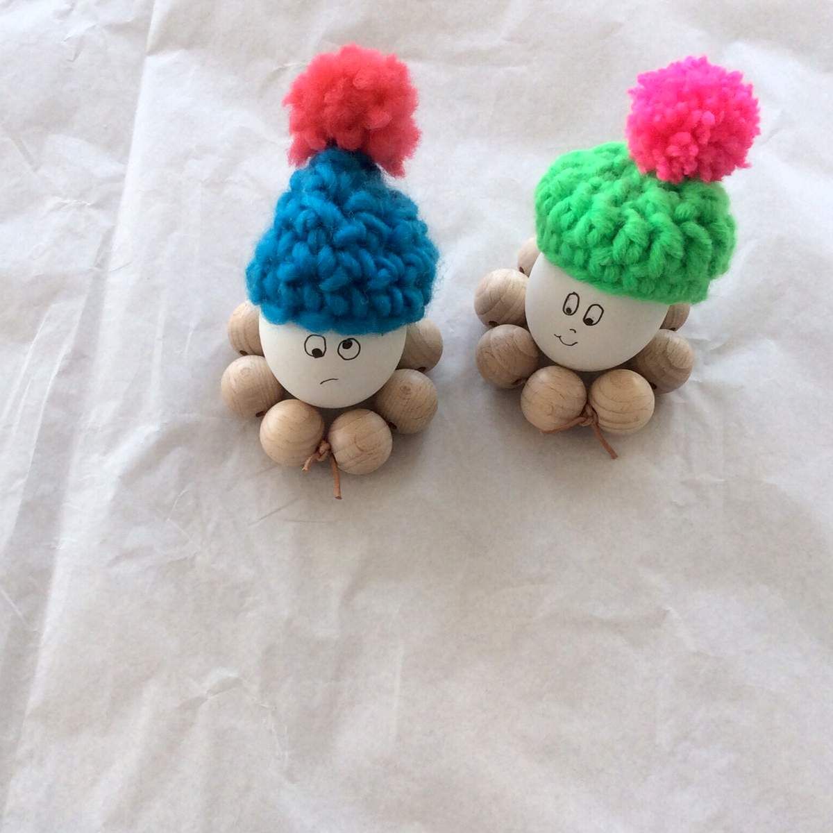 Wooden bead egg holders