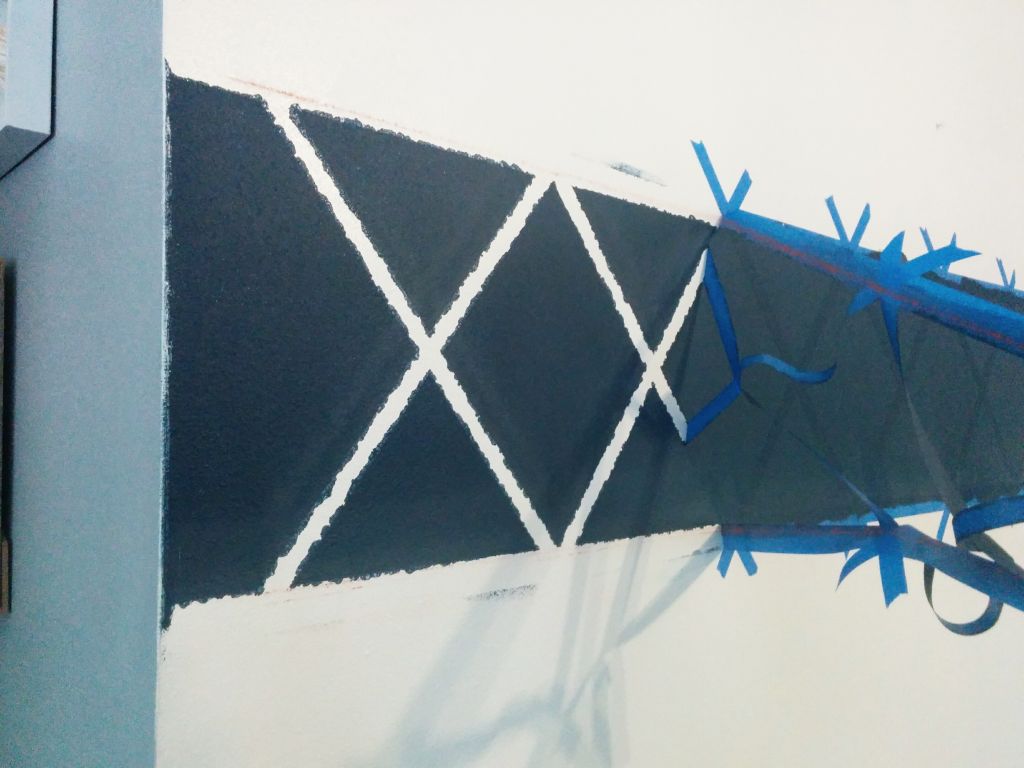 X on wall detail 3