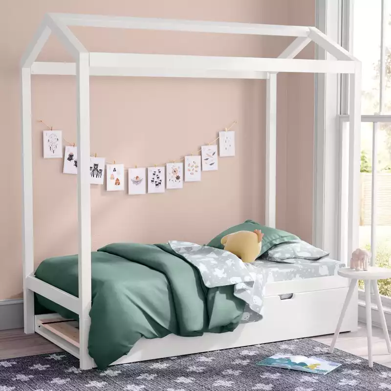 Adama Bed by Mack Milo