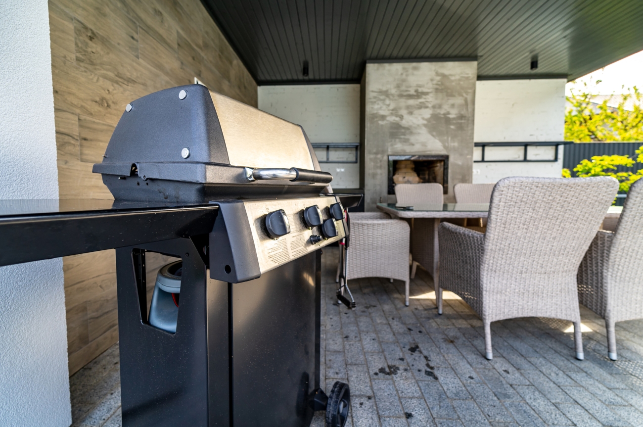 BBq man cave outdoor