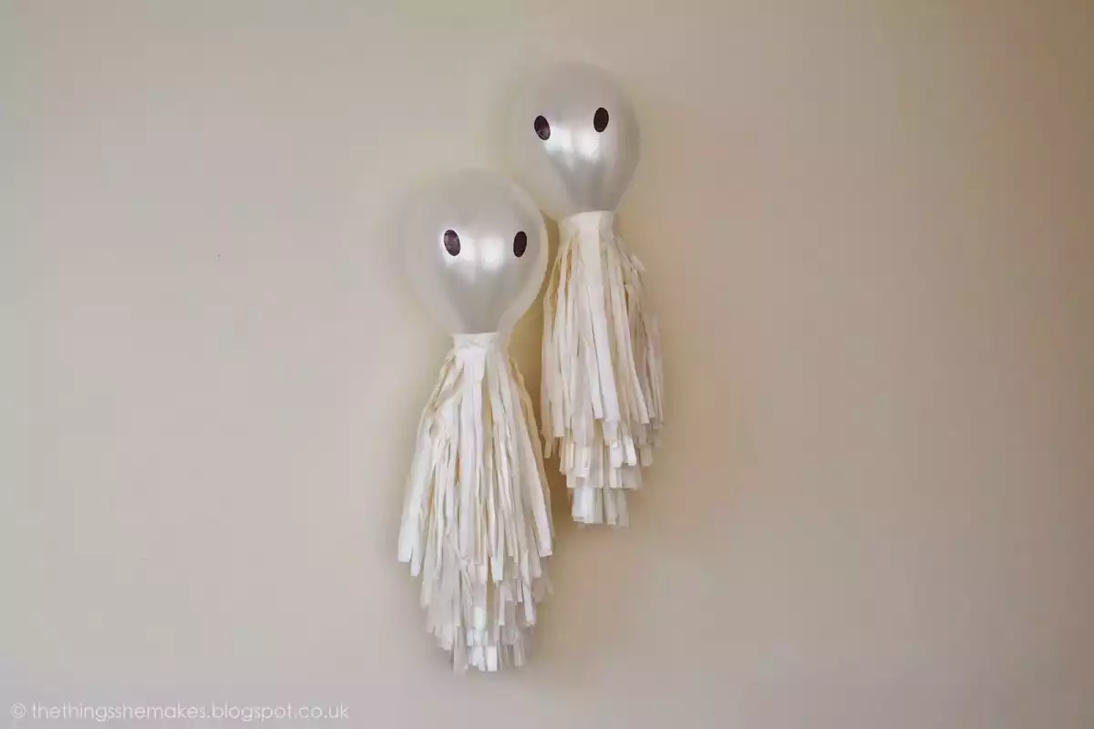 Balloon ghosts