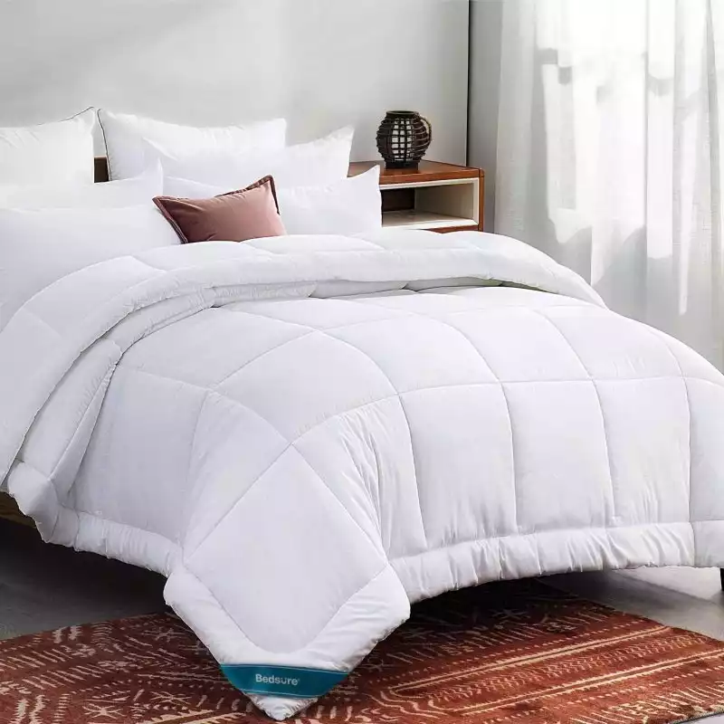 Bedsure Quilted Comforter