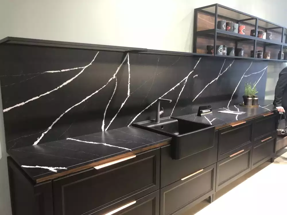 Black marble kitchen backsplash design with white veins