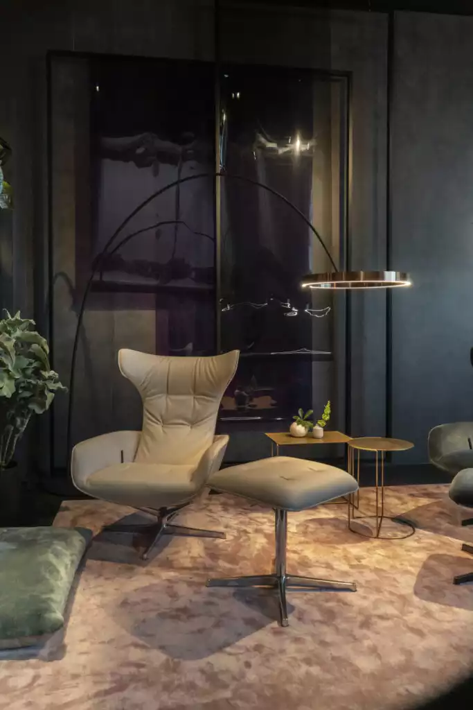 "Magic" Furniture