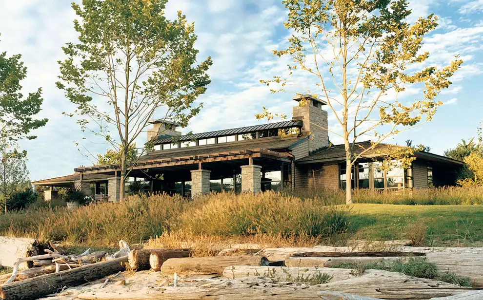 Contemporary Home with a Clerestory Roof