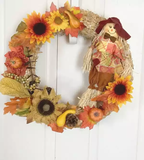 Country Scarecrow Wreath