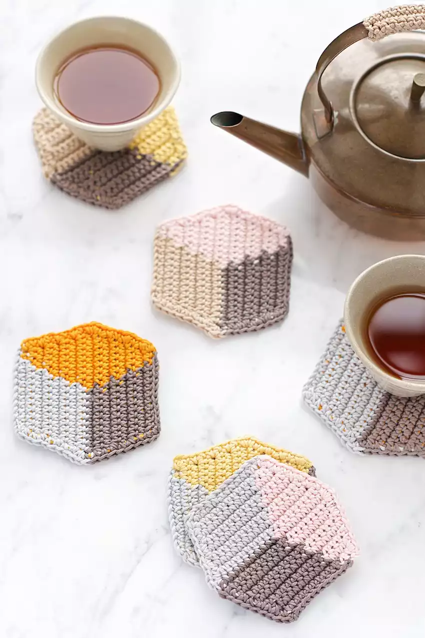 Crochet coaster