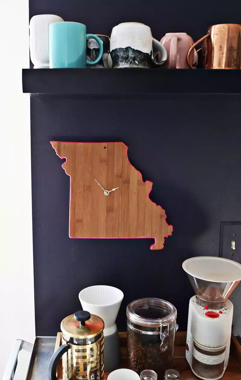 Cutting board wall clock