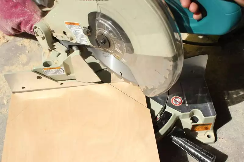 DIY Chalkboard Tombstone - mitter saw