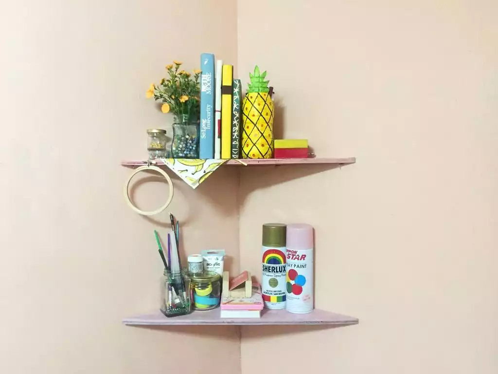 DIY Floating Corner Shelf