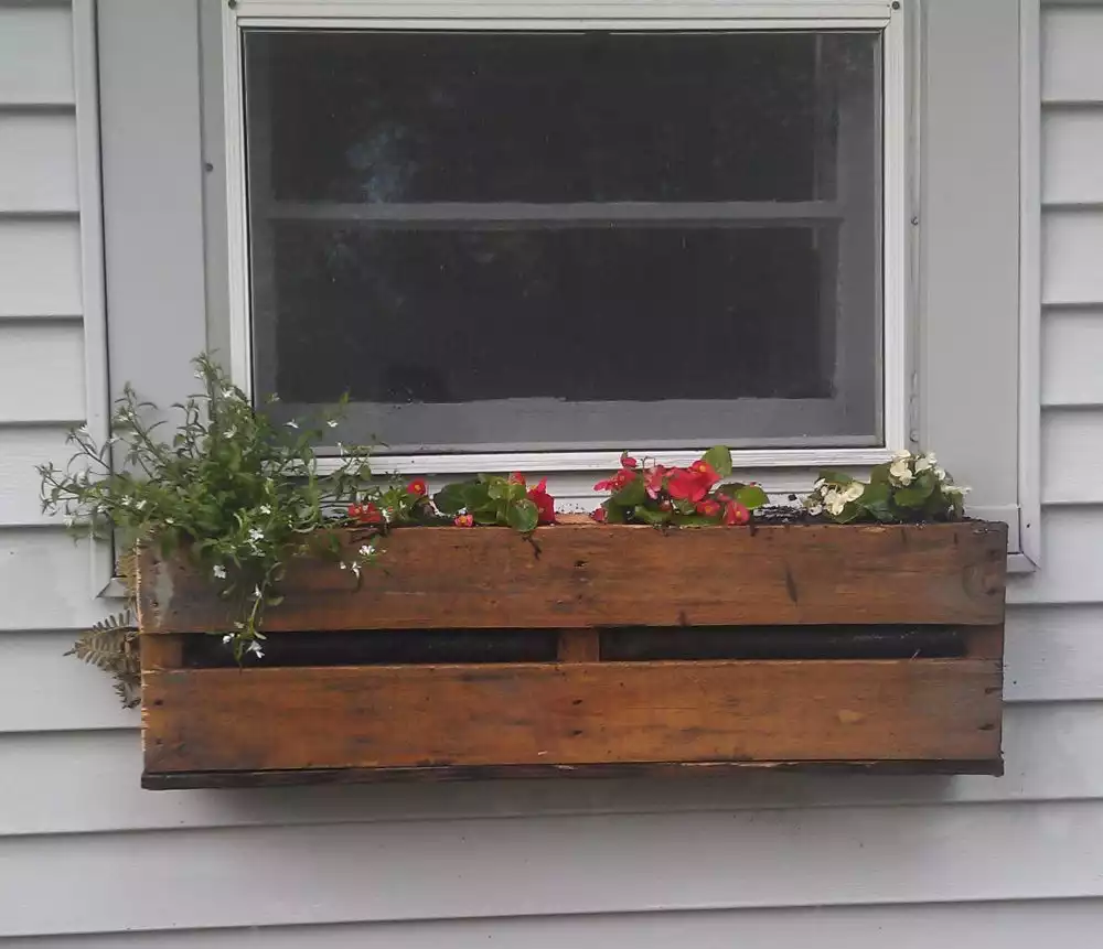 DIY pallet window plant box