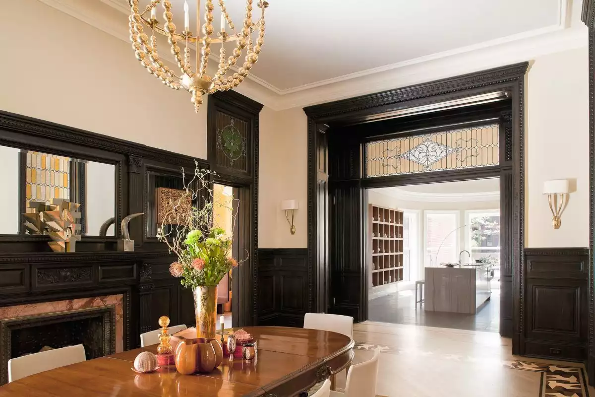 Decorative Windows