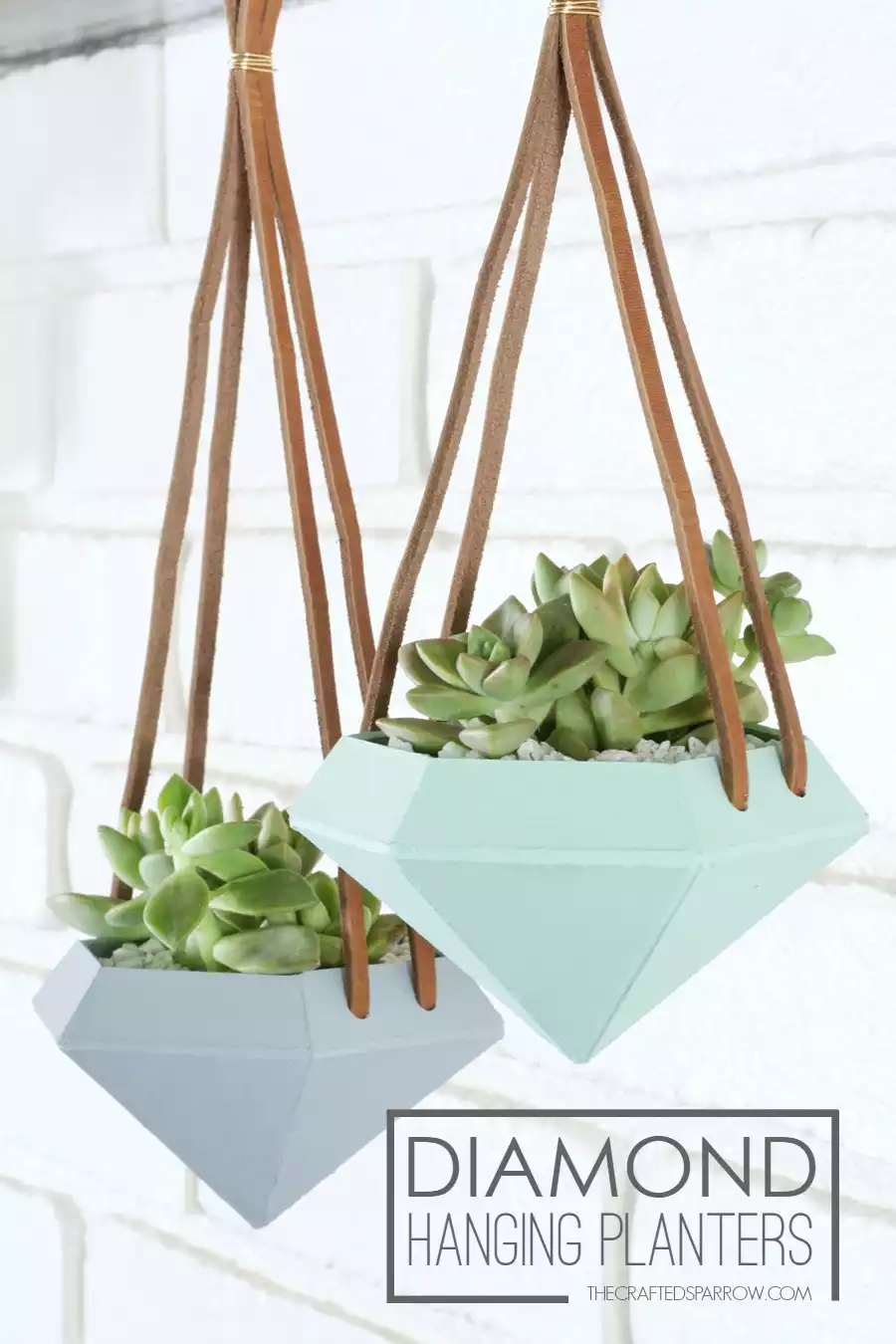 Diamond hanging planter