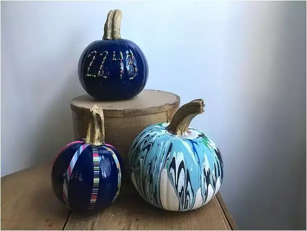 Abstract Melting Pumpkin Painting Effect