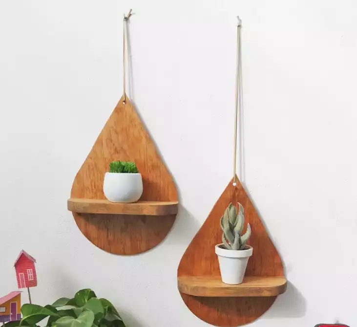 Drop-shaped hanging shelves