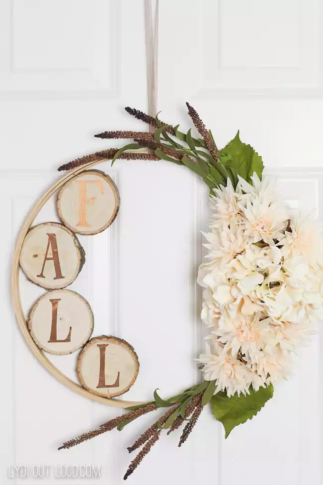Simple Chic Wreath