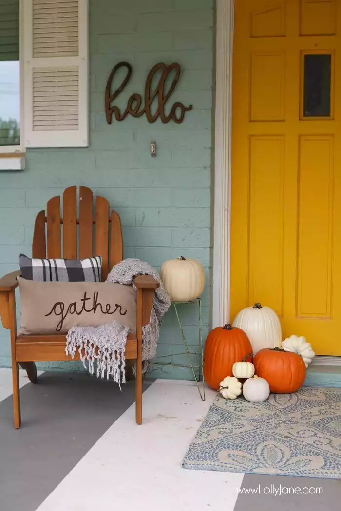 Porch Pumpkin Arrangement